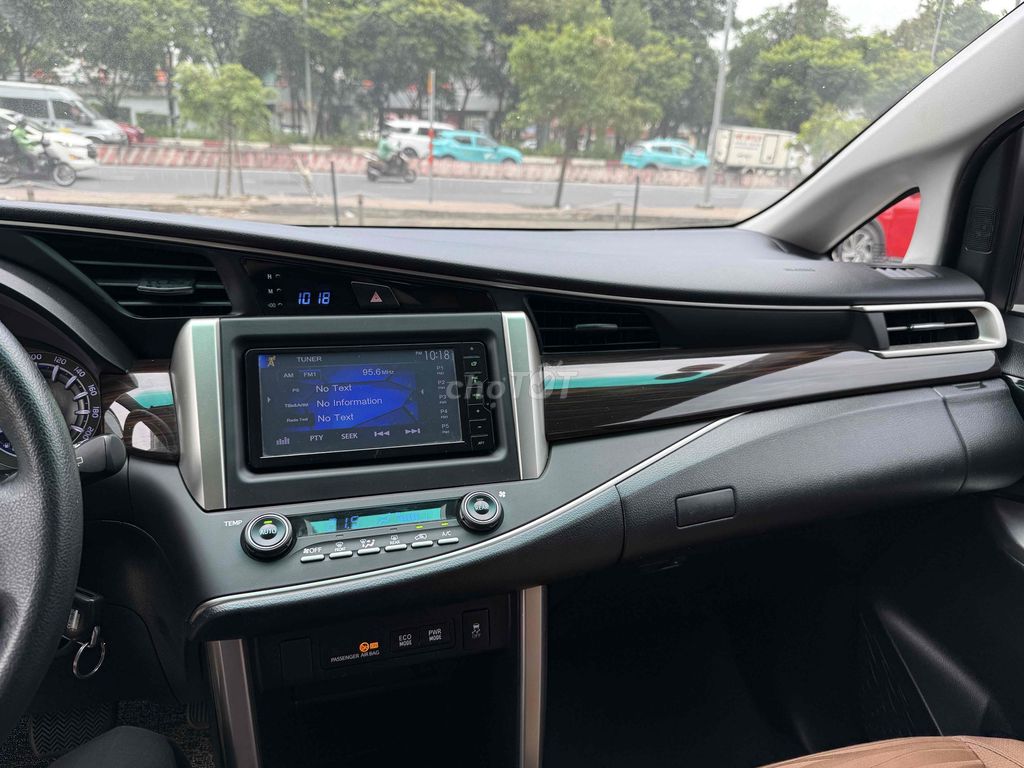 Toyota Innova 2019 2.0G Trắng -Số Tự Động tại Hãng. Mua bán Ô tô tại Quận Bình Thạnh Tp Hồ Chí Minh được đăng bởi Công Sang hình 15