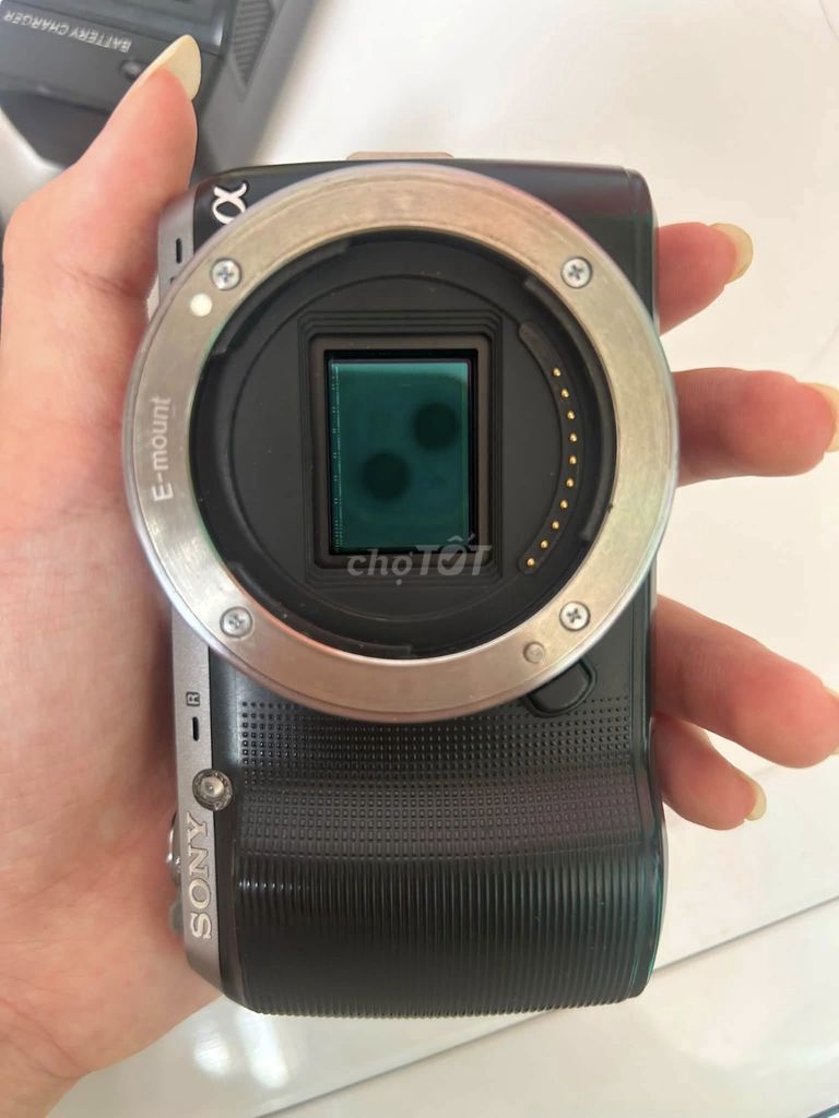 Máy ảnh Sony NEX-C3+Sigma 35-80mm đã sử dụng. Mua bán Máy ảnh, Máy quay tại Quận 8 Tp Hồ Chí Minh được đăng bởi Lê Nguyễn Kim Hoàng hình 1