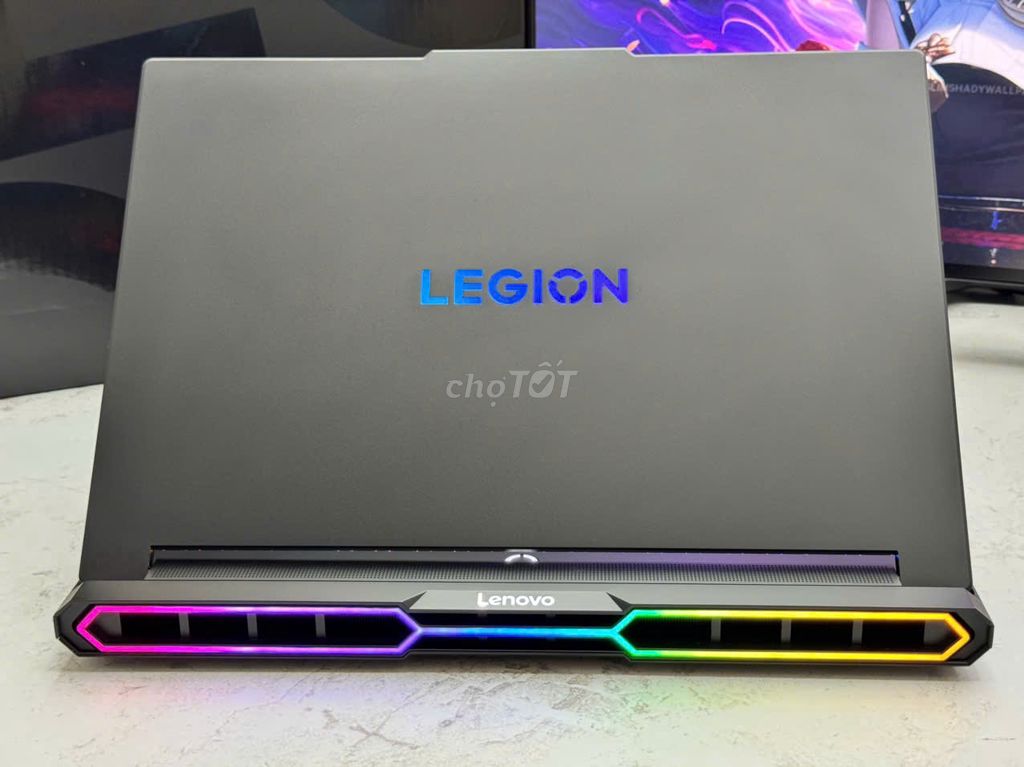 Lenovo Legion Pro 7 2025 Ultra 9 275HX/32GB/5070Ti. Mua bán Laptop tại Quận Phú Nhuận Tp Hồ Chí Minh được đăng bởi Laptop Tèo Em hình 1