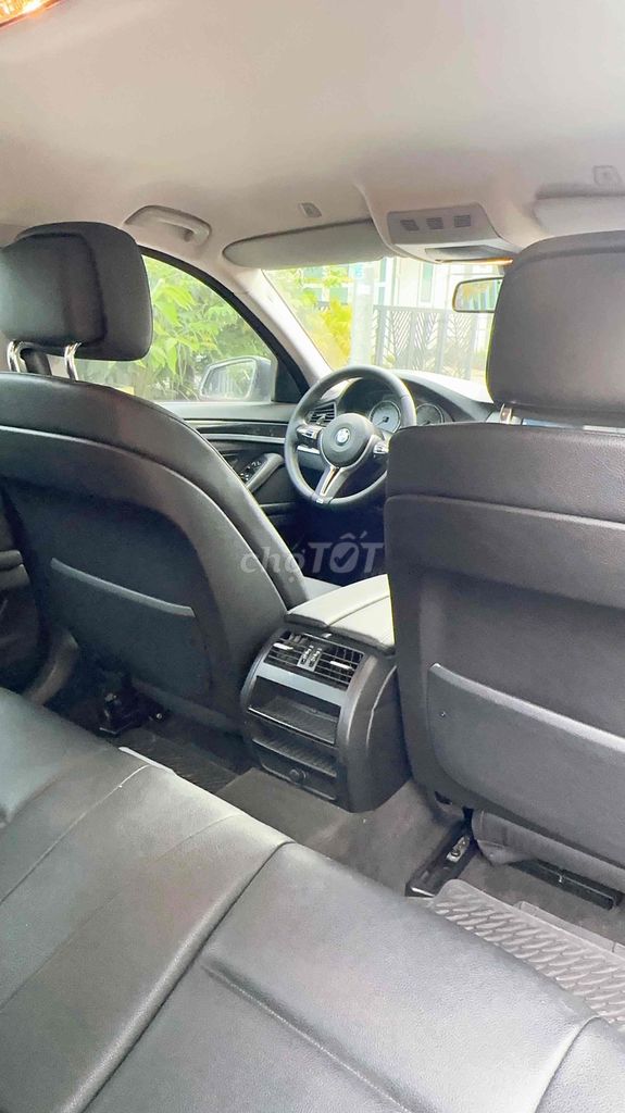 BMW 520i 2012 N20 Vàng cát chính chủ đứng tên. Mua bán Ô tô tại Quận 3 Tp Hồ Chí Minh được đăng bởi Gia Bảo hình 11