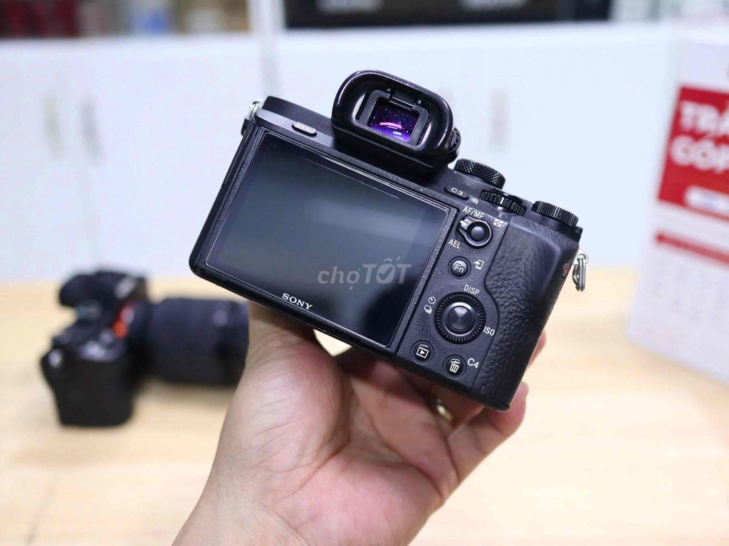 Bán 2 bộ sony A7M2 +lens 28-70f3.5-5.6 Body lens. Mua bán Máy ảnh, Máy quay tại Thành phố Thủ Dầu Một Bình Dương được đăng bởi Chinh Lee hình 5