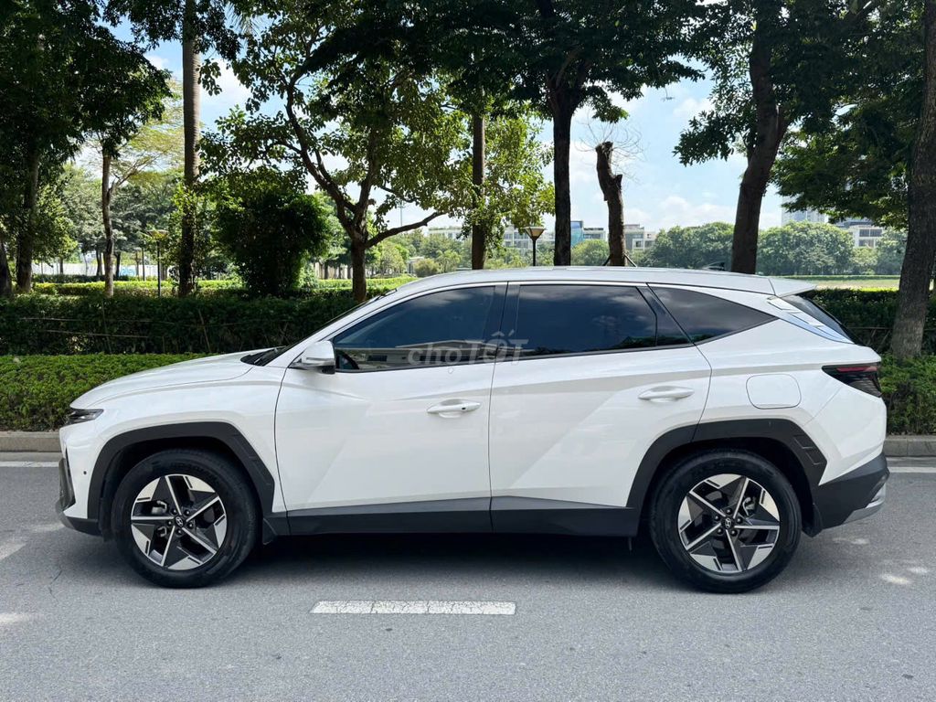 Hyundai Tucson 2024 2.0 Special, белый, 34 000 км