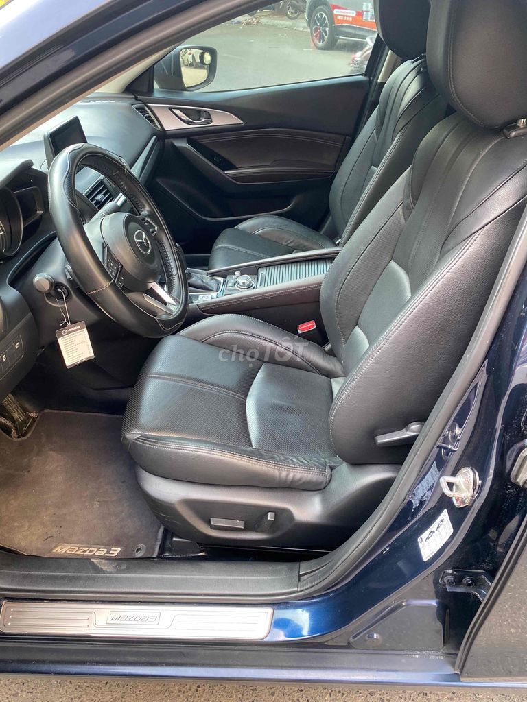 Mazda 3 2019 1.5L Premium. Mua bán Ô tô tại Quận Thanh Xuân Hà Nội được đăng bởi Nguyen van Nam hình 6