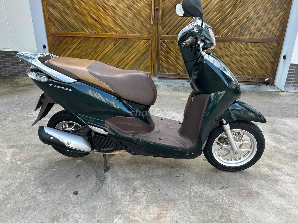 Honda Lead 2018 синий с умным ключом, док-ты Хошимина, 9 владельцев