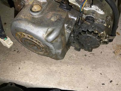 Cục máy dream. Mua bán Phụ tùng xe tại Thành phố Chí Linh Hải Dương được đăng bởi Đại Lộc