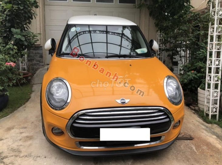 Giá xe Mini Cooper 2014 đã sử dụng giá 945 triệu. LH: 0905167827
