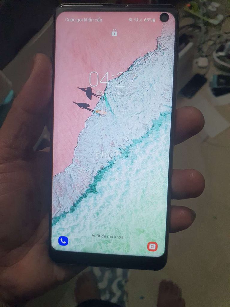 Samsung Galaxy S10 chữa cháy tốt