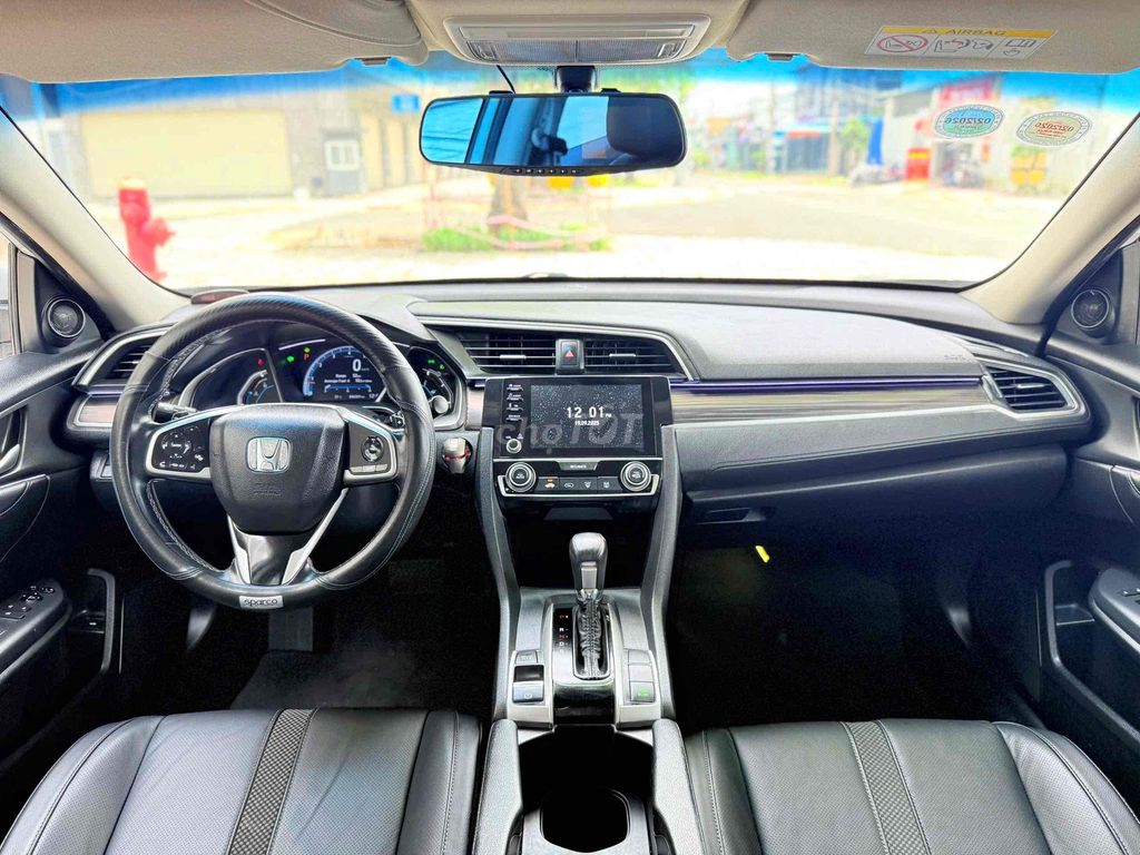 Honda Civic 2019 G 1.8 AT - 46000 km. Mua bán Ô tô tại Thành phố Biên Hòa Đồng Nai được đăng bởi lê văn thắng hình 14