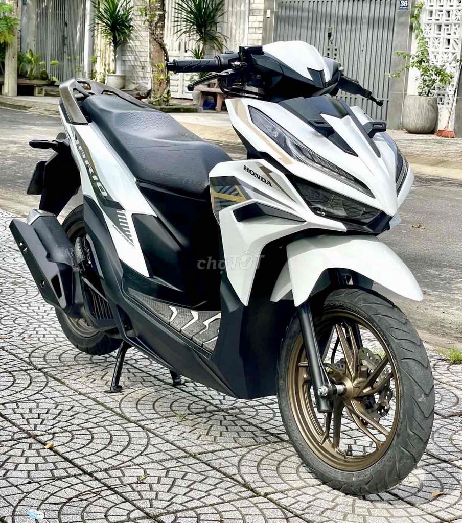 Vario 125 2024 Trắng biển 43. Trả trước 12tr