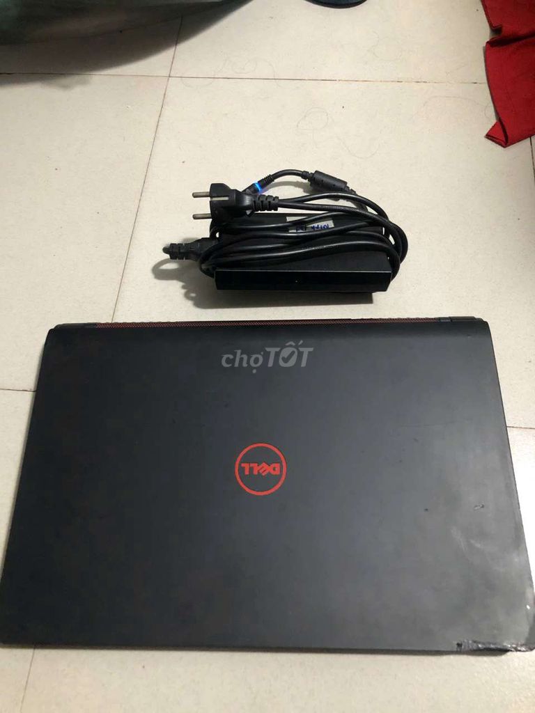 Dell Inspiron 5577 i7-7700HQ 8GB/128GB. Mua bán Laptop tại Quận Tân Phú Tp Hồ Chí Minh được đăng bởi Fly Đạt hình 1