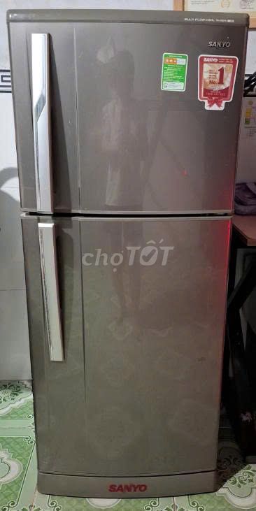 Tủ lạnh Sanyo 186L Xám. Mua bán Tủ lạnh tại Thành phố Thủ Dầu Một Bình Dương được đăng bởi Mr Chương hình 1