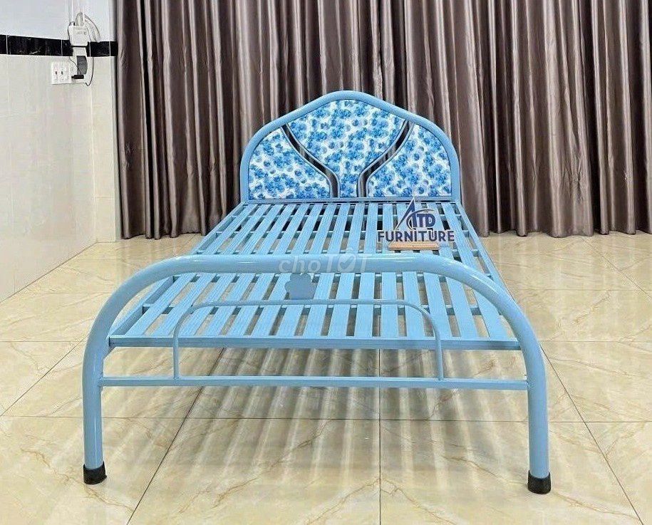 GIƯỜNG SẮT + GIƯỜNG SẮT + GIƯỜNG SẮT – GIƯỜNG SẮT. Mua bán Giường, chăn ga gối nệm tại Thị xã Tân Uyên Bình Dương được đăng bởi Tổng Kho Nội Thất Sài Gòn hình 1