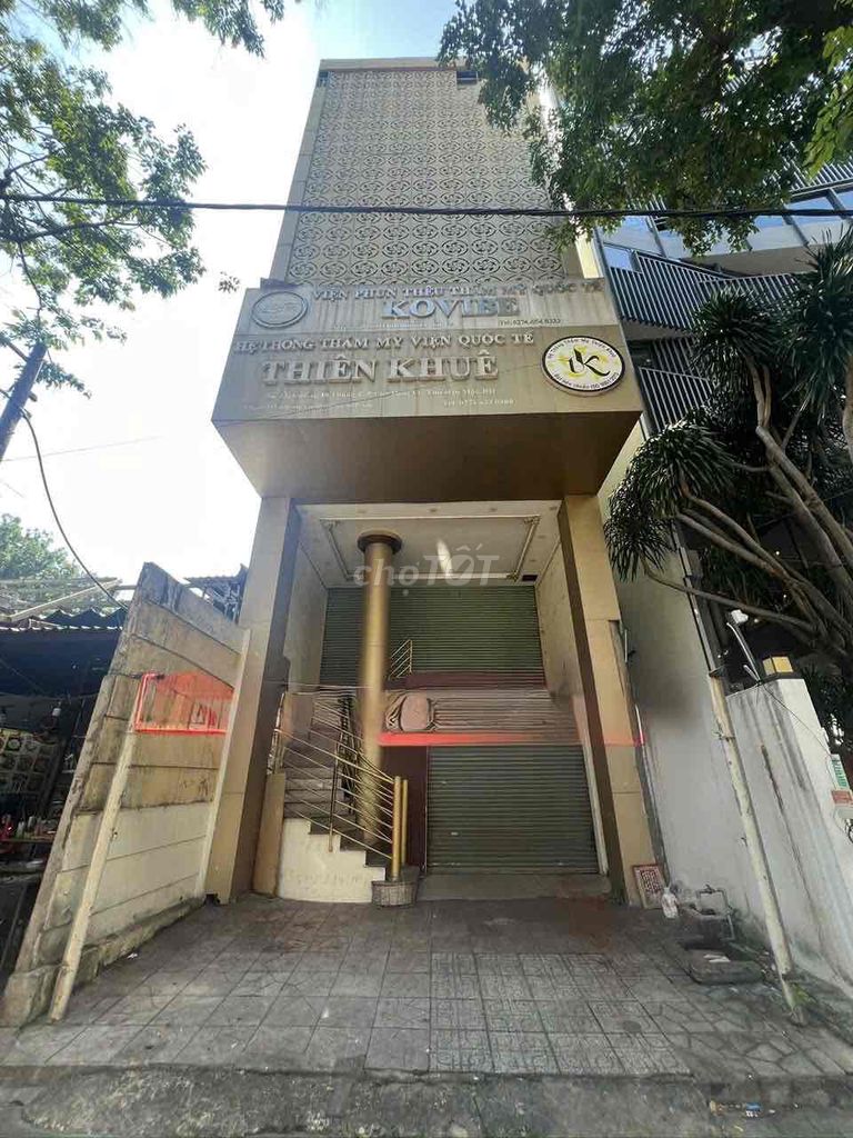 TOÀ NHÀ 6 x 18, 5 LẦU NGAY BECAMEX TOWER