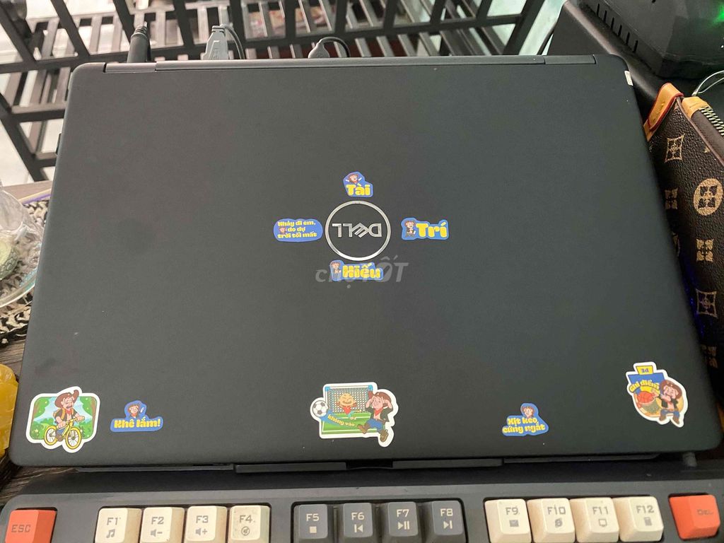 Dell Laptop i5 8GB/238GB Đen. Mua bán Laptop tại Huyện Hòa Vang Đà Nẵng được đăng bởi Nguyễn Minh Thư hình 1
