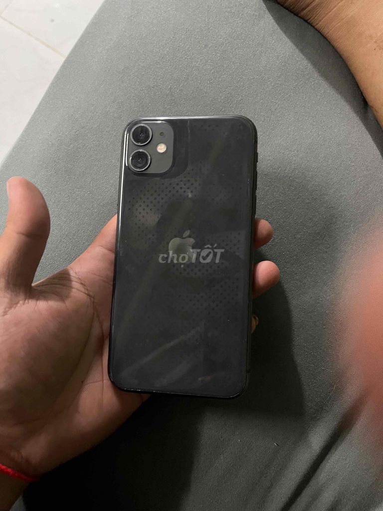 Apple iPhone 11 64GB Đen Đã qua sử dụng. Mua bán Điện thoại tại Quận 7 Tp Hồ Chí Minh được đăng bởi Ba Báo hình 1