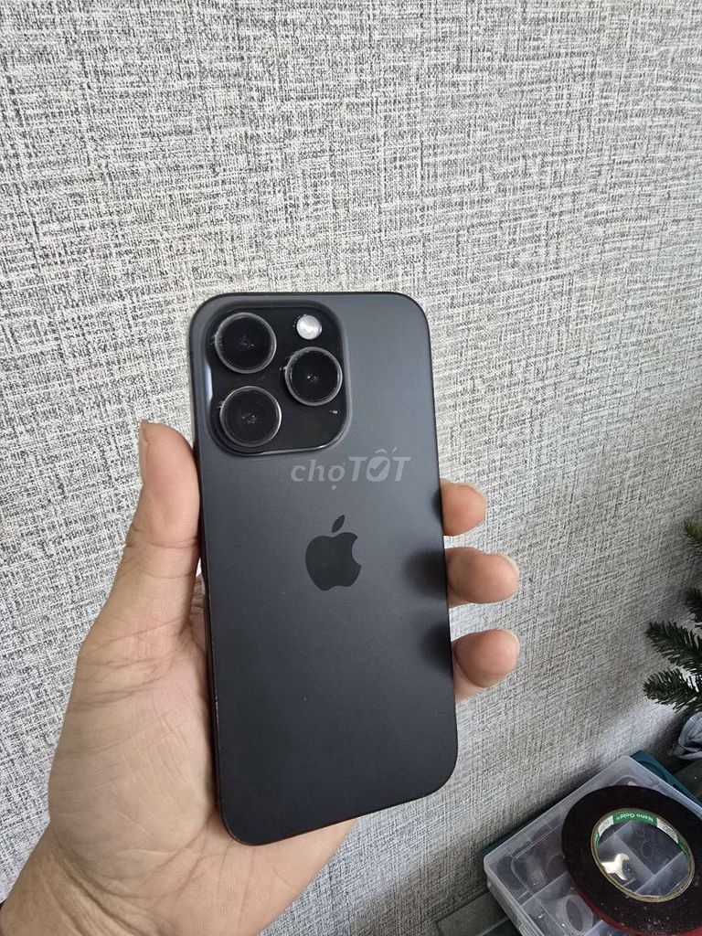 Apple iPhone 15 Pro Đen Mỹ Đã sử dụng. Mua bán Điện thoại tại Thành phố Buôn Ma Thuột Đắk Lắk được đăng bởi MNmobile hình 1