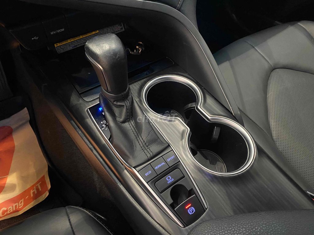 Toyota Camry 2022 2.5 Q - 59000 km. Mua bán Ô tô tại Quận Bình Thạnh Tp Hồ Chí Minh được đăng bởi Toyota Sure hình 11