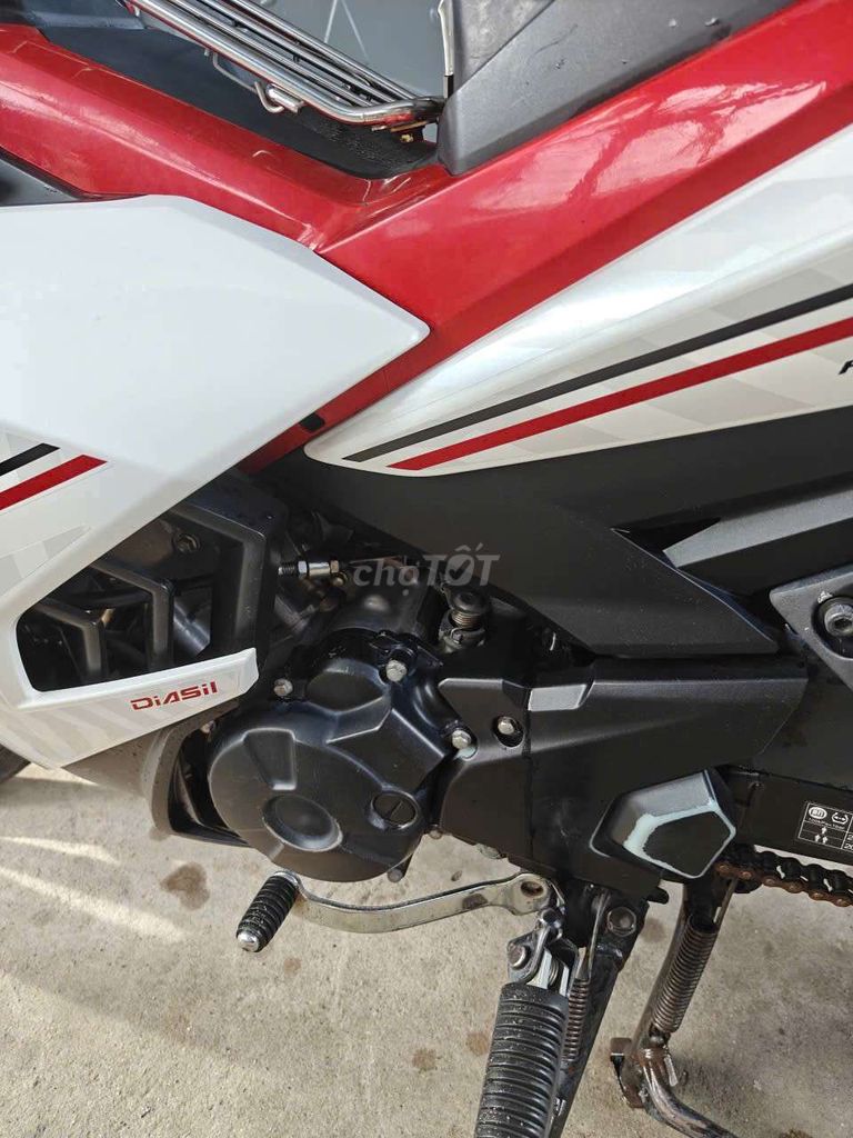 Xe chính chủ mình cần bán nguyên zin áo dán keo. Mua bán Xe máy tại Huyện Lấp Vò Đồng Tháp được đăng bởi Danh Học hình 2