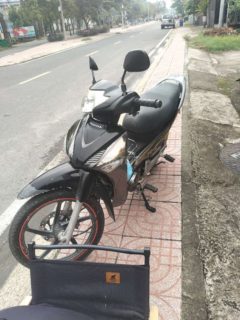 Thanh lý future neo 2007. Mua bán Xe máy tại Huyện Hóc Môn Tp Hồ Chí Minh được đăng bởi Nguyen Jonny hình 1