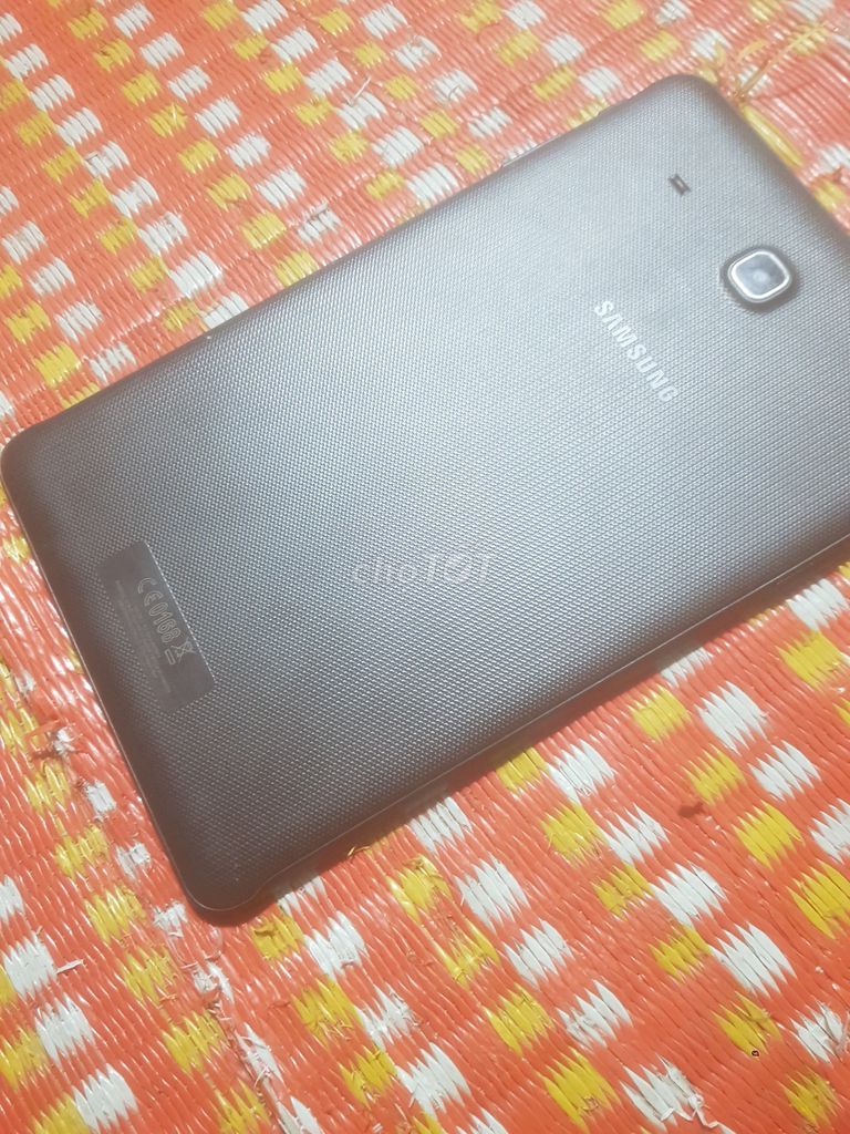 Máy tính bảng Samsung Xám. Mua bán Máy tính bảng tại Thành phố Dĩ An Bình Dương được đăng bởi Nguyễn van huy hình 1