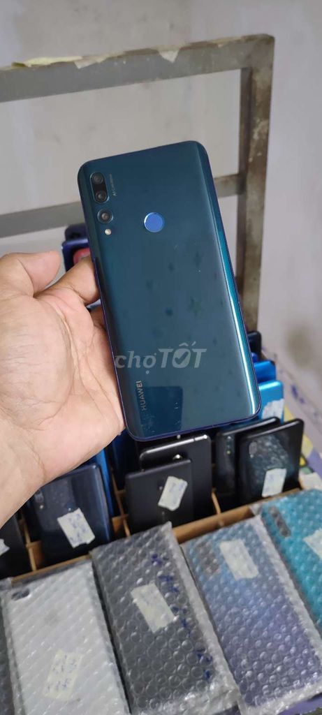 Huawei y9 prime, ram 6gb, 128gb. Mua bán Điện thoại tại Quận Gò Vấp Tp Hồ Chí Minh được đăng bởi A LONG   nhận thanh toán THẺ TÍN DỤNG hình 1