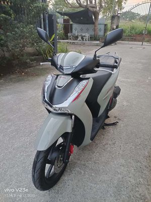 SH160i ABS 24 Xám 4k/km dán keo+gắn app IKY. Mua bán Xe máy tại Huyện Nhơn Trạch Đồng Nai được đăng bởi như quỳnh 