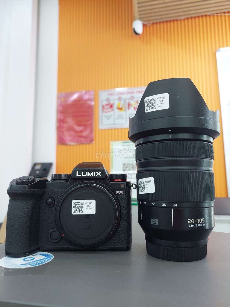 Lumix S5 + Lens Lumix 24-105 F4. Mua bán Máy ảnh, Máy quay tại Quận 1 Tp Hồ Chí Minh được đăng bởi Thanh Thanh hình 1