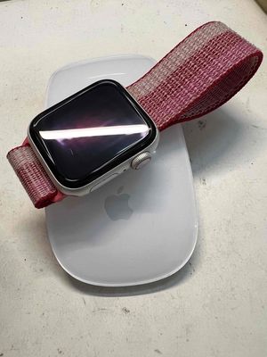 Apple watch s4 40mm LTE trắng bạc