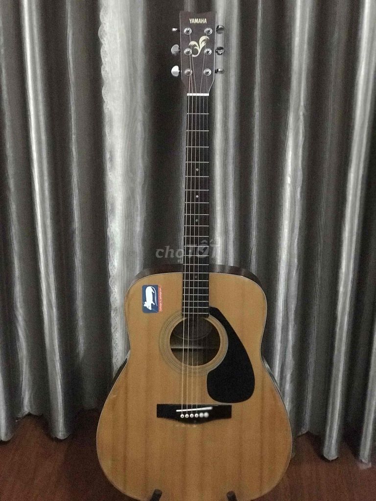 Guitar Yamaha FG 411 .  Đàn nguyên zin , đẹp .