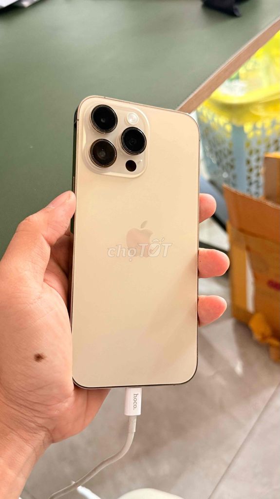 14Promax màu Gold dung lượng 512g. Mua bán Điện thoại tại Thành phố Buôn Ma Thuột Đắk Lắk được đăng bởi Minh hình 1