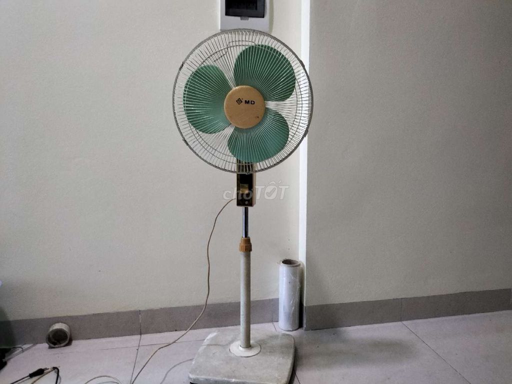 Quạt điện MD Xanh lá, Trắng. Mua bán Quạt tại Huyện Quốc Oai Hà Nội được đăng bởi nguyen binh hình 1