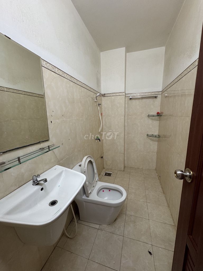 NHÀ HẺM XE HƠI GÒ VẤP – CÁCH MT PHẠM VĂN CHIÊU CHỈ 50M – HƠN 6 TỶ