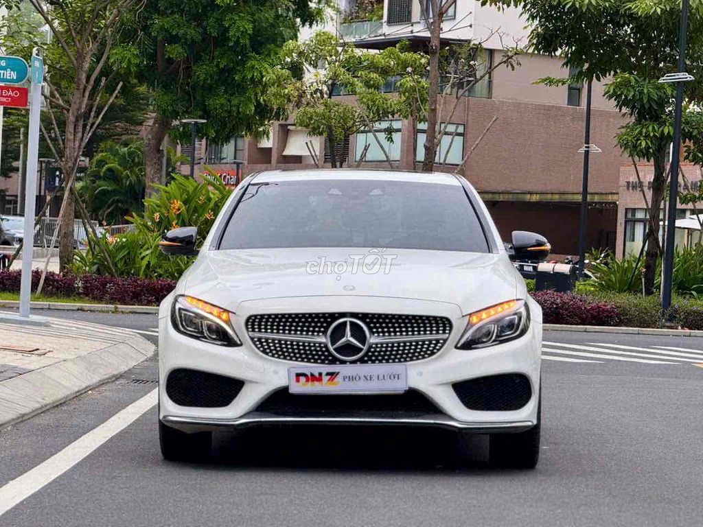 Mercedes Benz C300 AMG 2018. Mua bán Ô tô tại Quận 7 Tp Hồ Chí Minh được đăng bởi Cherry hình 1