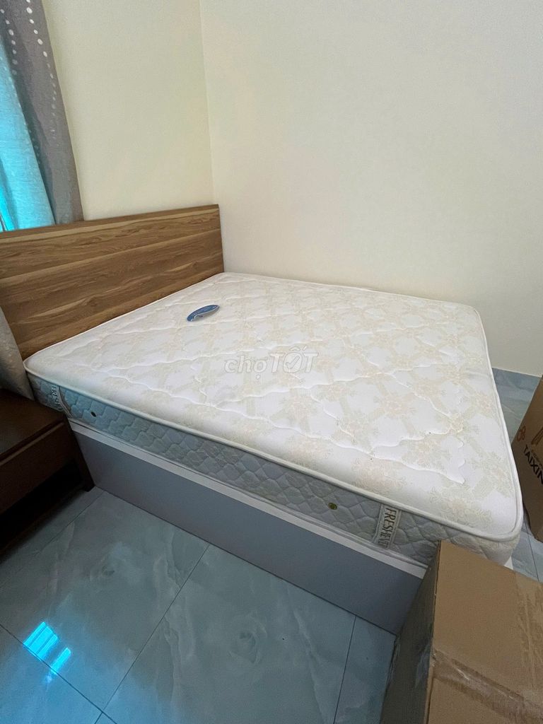 Đệm Everon 1m8x2m Trắng Đã qua sử dụng. Mua bán Giường, chăn ga gối nệm tại Huyện Mê Linh Hà Nội được đăng bởi Thu Phuong Pham hình 1