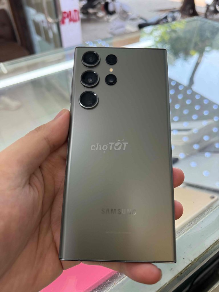 Samsung S23 Ultra r8/256GB Xanh zin. Mua bán Điện thoại tại Quận Đống Đa Hà Nội được đăng bởi Dung hình 1