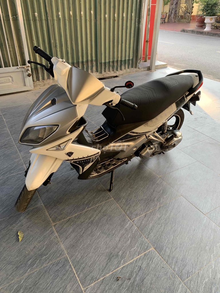 Bán xe nouvo lx135 giấy tờ đầy đủ giá 4tr2