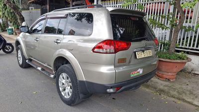 Mitsubishi Pajero Sport 2015 Dầu Vàng cát