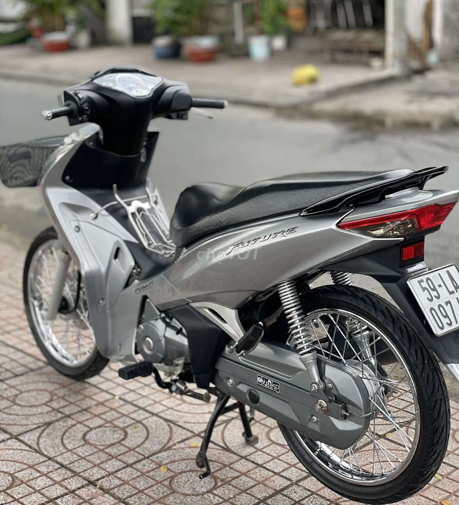 Fu Led 2023 xe đẹp chính chủ ủy quyền. Mua bán Xe máy tại Quận 8 Tp Hồ Chí Minh được đăng bởi Đặng Thái Hòa hình 5