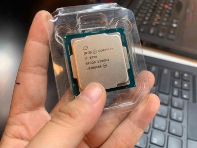 CPU INTEL CORE I7 8700 EM SẴN SL