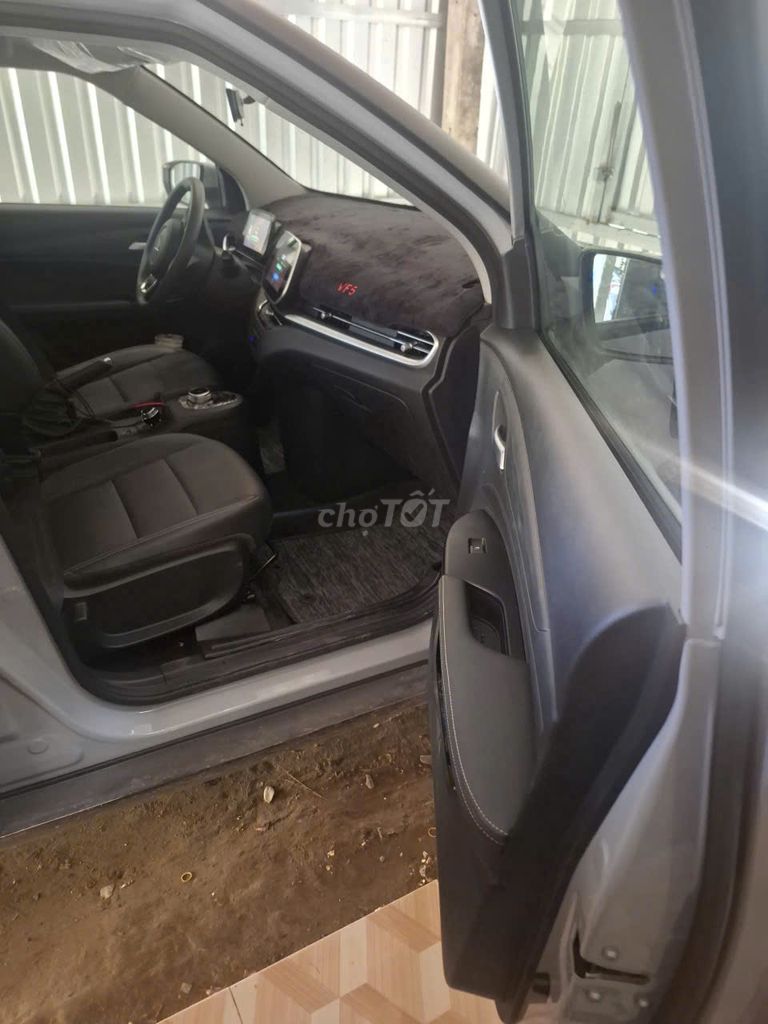 VinFast VF5 Plus 2025  - 8000 km. Mua bán Ô tô tại Thị xã Vĩnh Châu Sóc Trăng được đăng bởi Quang Uy hình 8