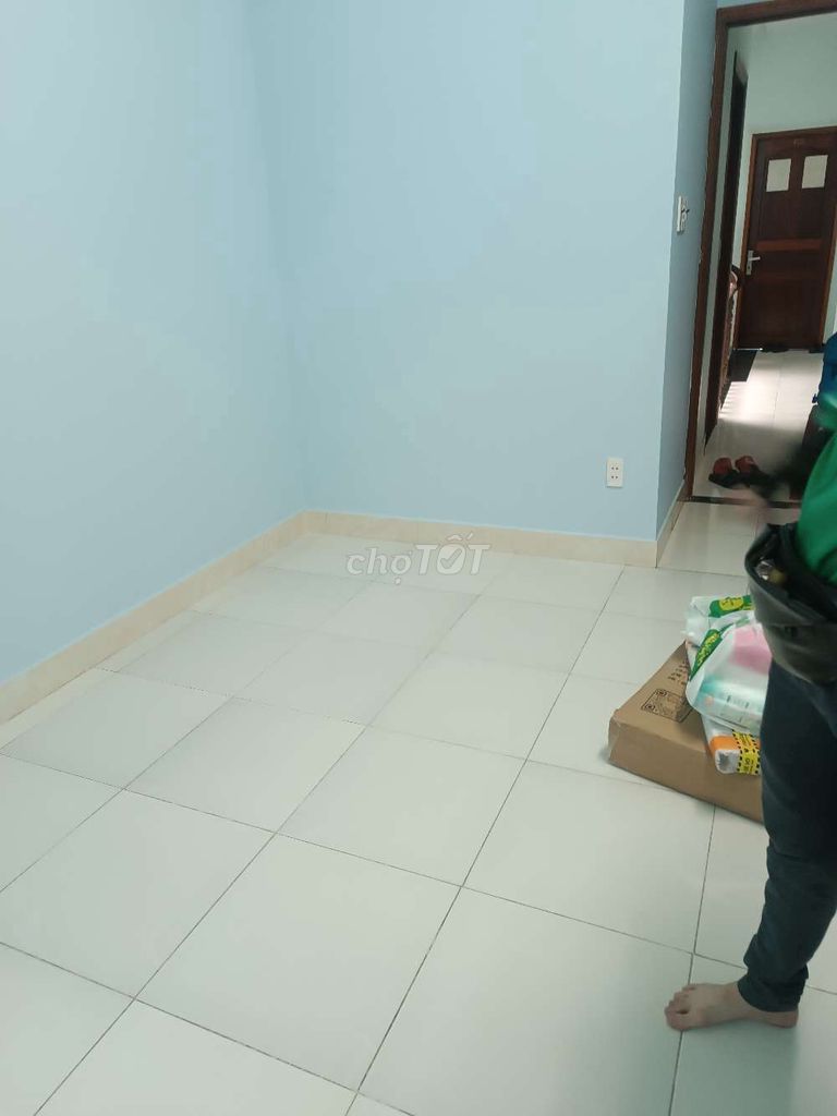 Cho thuê phòng thoáng mát, sạch sẽ, giờ giấc tự do