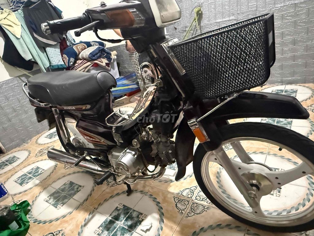 Тайская красная слива Honda Dream
