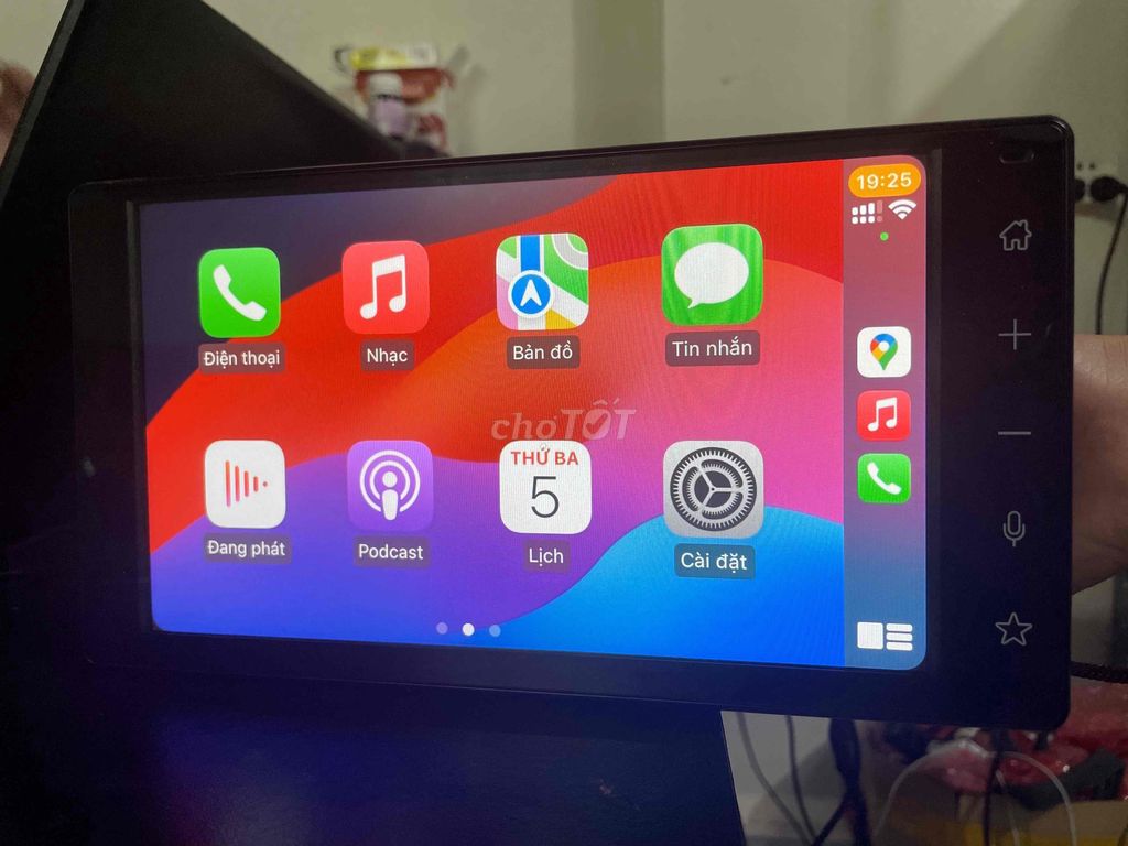 Màn hình ô tô toyota pioneer 9ich có apple carplay