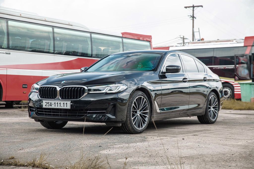 BMW 520I LUXURY LINE 2024. Mua bán Ô tô tại Quận Gò Vấp Tp Hồ Chí Minh được đăng bởi Đoàn Thuận hình 2