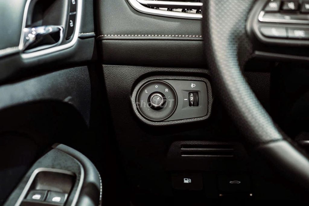 New MG5 MT SỐ SÀN XE MỚI 100%. Mua bán Ô tô tại Quận Cẩm Lệ Đà Nẵng được đăng bởi Phan Hữu Phước hình 4