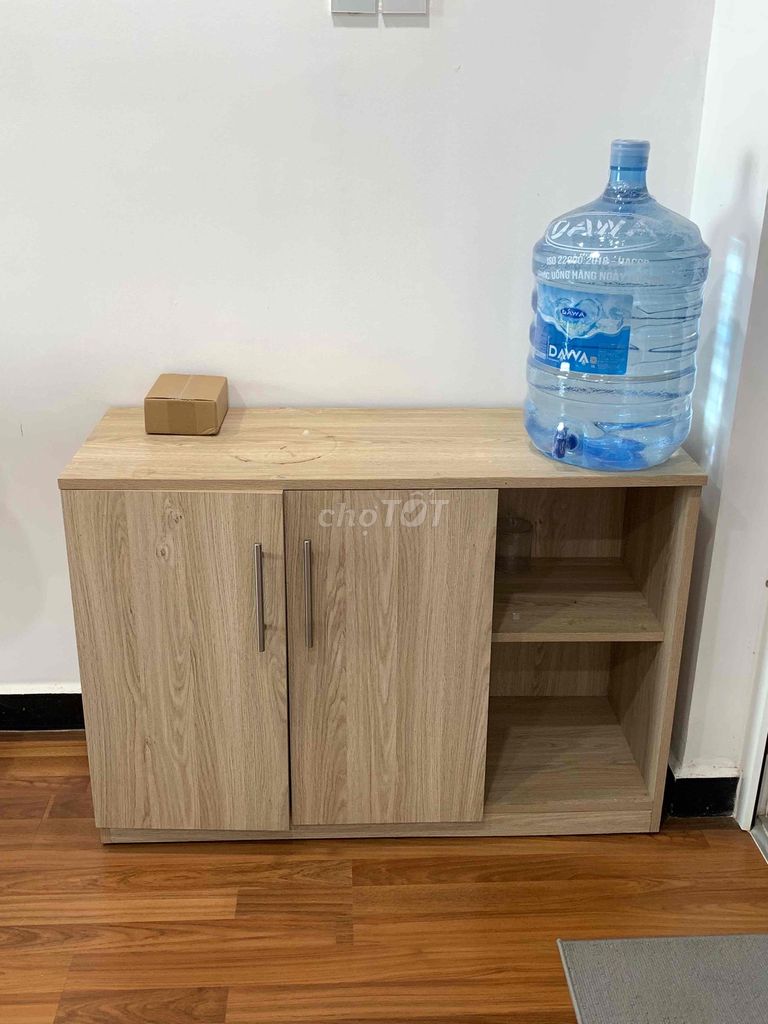 Tủ gỗ 1m x 70cm x 38cm. Mua bán Tủ, kệ gia đình tại Thành phố Buôn Ma Thuột Đắk Lắk được đăng bởi LE HOANG NAM hình 1