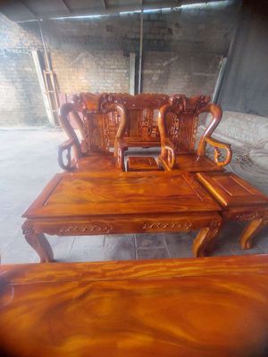 Bộ bàn ghế minh quốc đào, chất lượng gỗ xà cừ đỏ