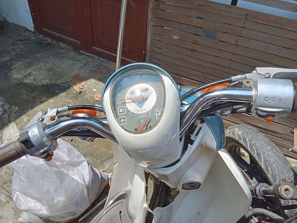 Honda tay ga Scoopy 50cc bs67. Mua bán Xe máy tại Quận Bình Thạnh Tp Hồ Chí Minh được đăng bởi A Hùng hình 3