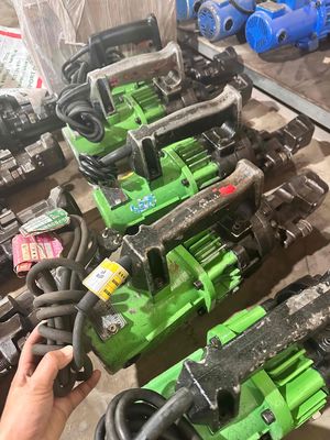Máy cắt sắt phi 25 HQ bơm 4 ti cắt khoẻ. Mua bán Đồ chuyên dụng, Giống nuôi trồng tại Huyện Thanh Trì Hà Nội được đăng bởi Ms Nhâm
