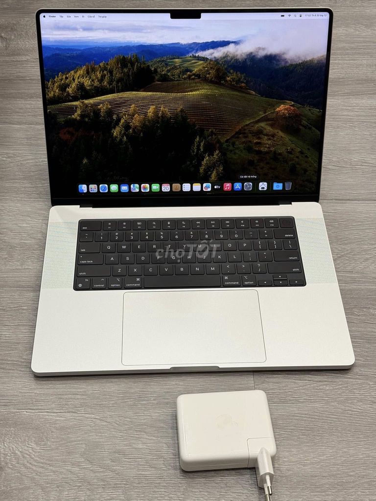 Macbook pro 16 inch m3 Max 30C gpu/36G RAM/1TB 99%